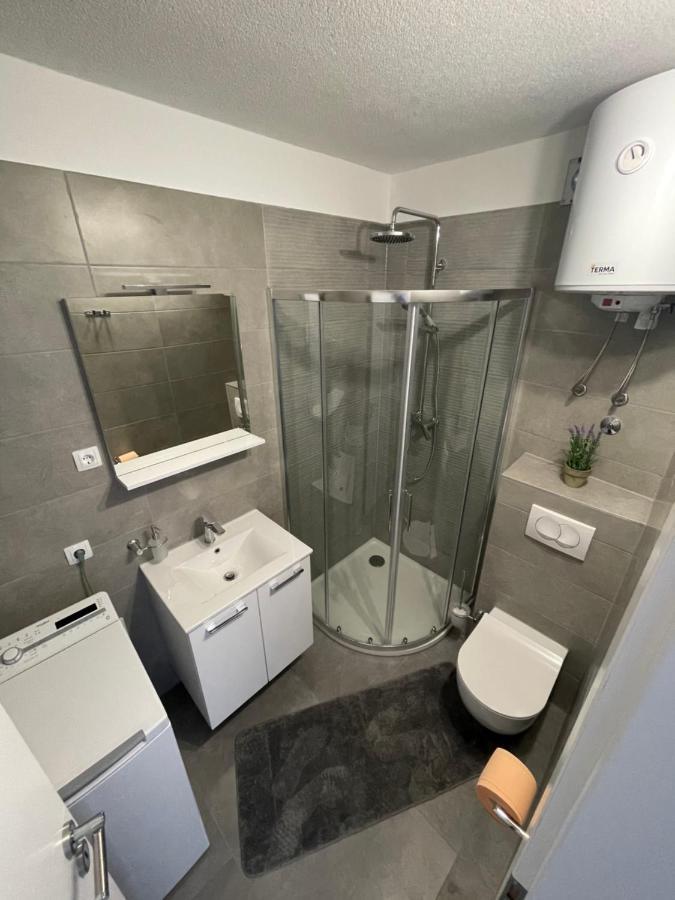 Villa Milena Sweet Apartment-With A Pool Trogir Extérieur photo